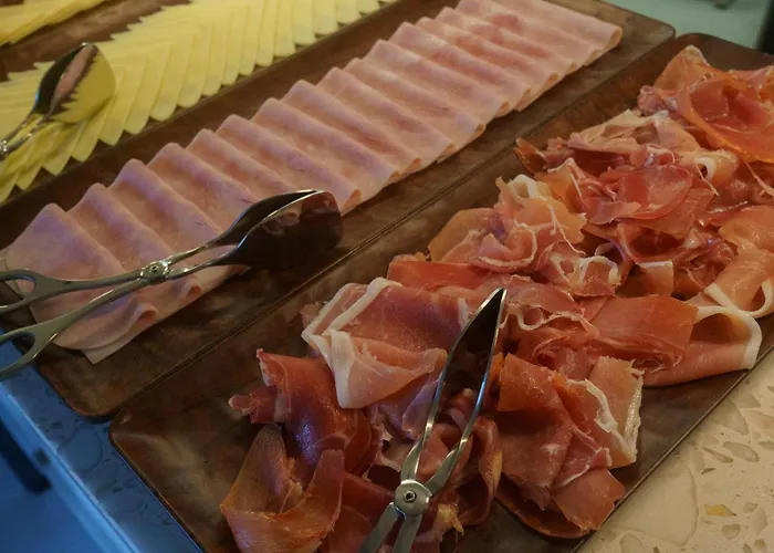 Отель Porto River Soul 4*