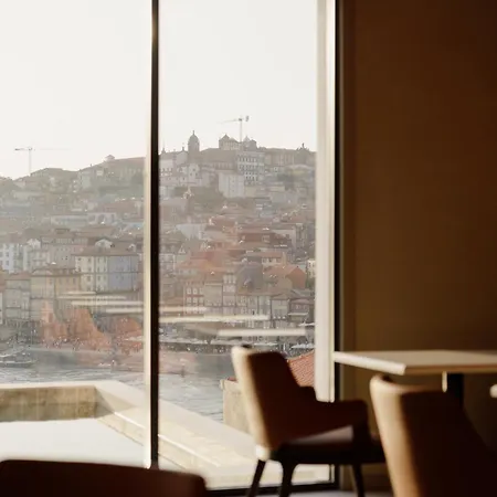 Porto River Soul Hotel 4*