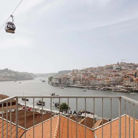 Отель Porto River Soul