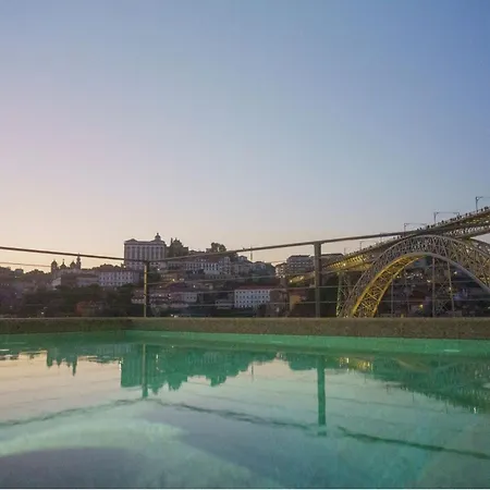 Hotel Porto River Soul 4*