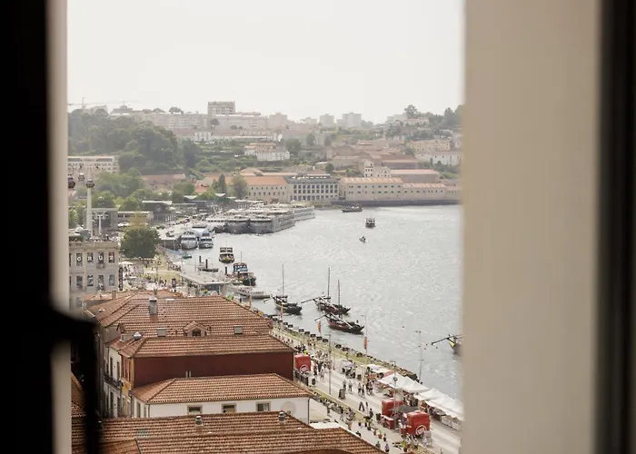 Hotel Porto River Soul 4*