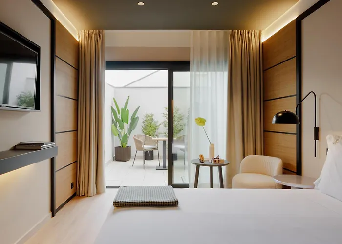 Porto River Soul Hotel 4*